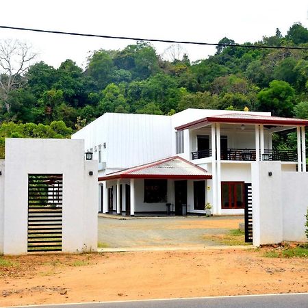 Wingate Hotel Wilgamuwa Wasgamuwa Esterno foto